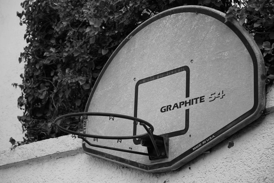 CBA官方：孙铭徽3T联盟最多罚款5千+差1T禁赛 布朗2T并列第二