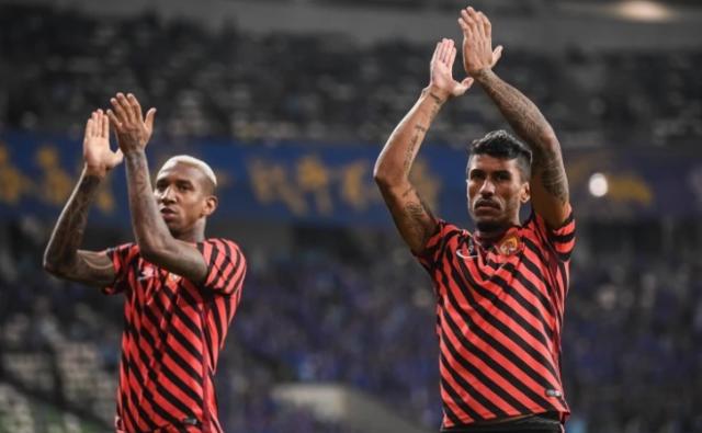 足球推荐-广州队的光辉岁月：13年17冠 引援22亿单年奖金2亿