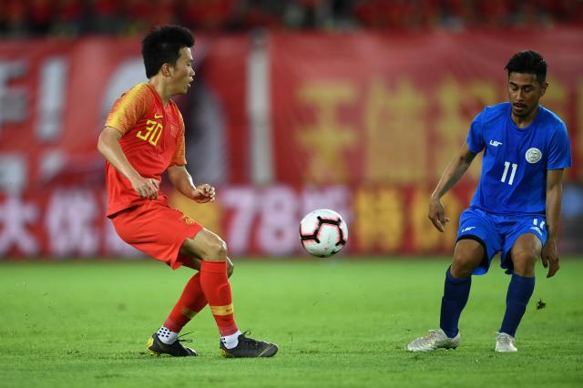 1672885637417079536.jpg 谢鹏飞02.jpg