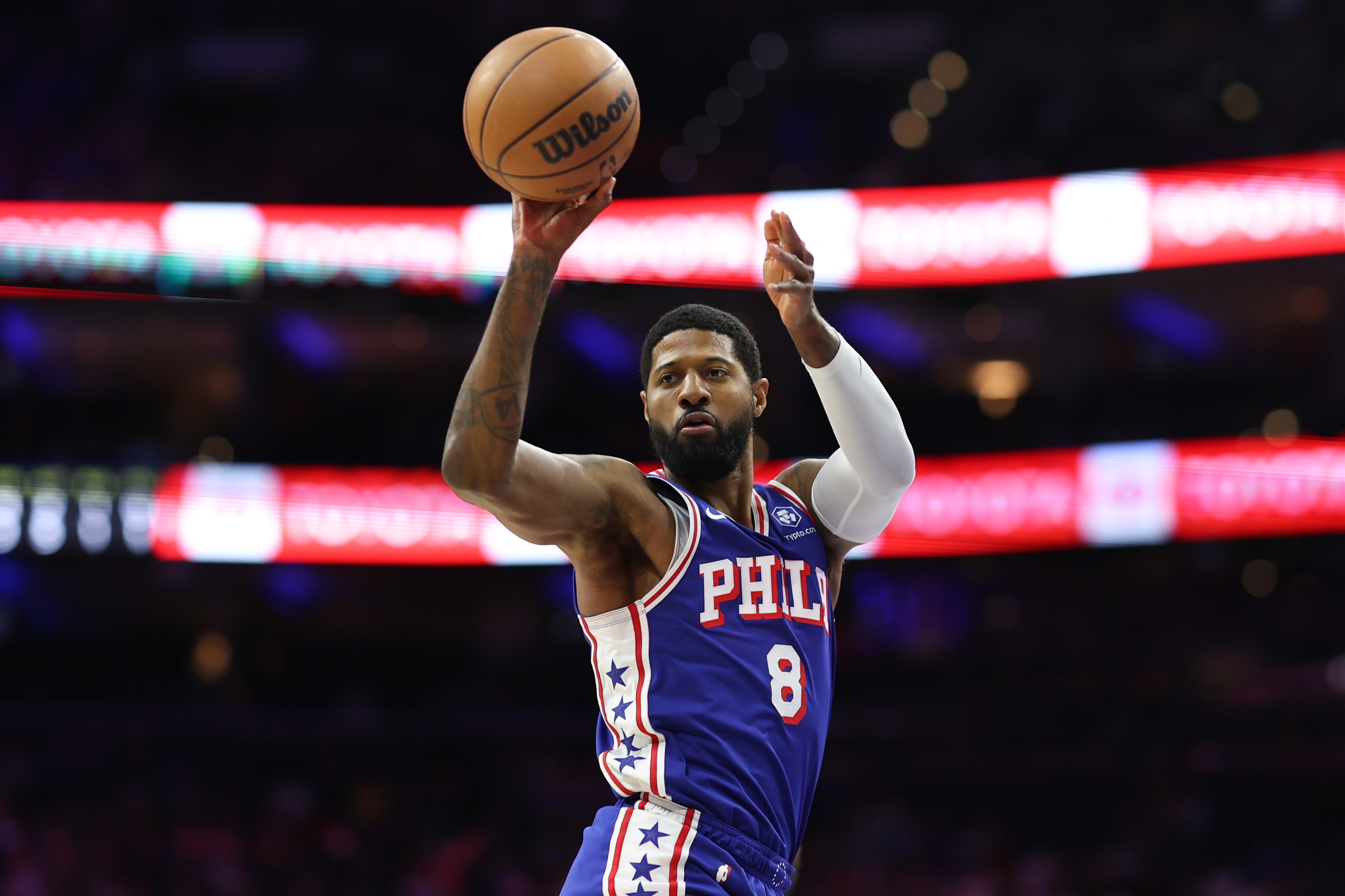 免费必发指数-加时打得好！乔治9中4拿到10分7板4助2断1帽 5次犯规